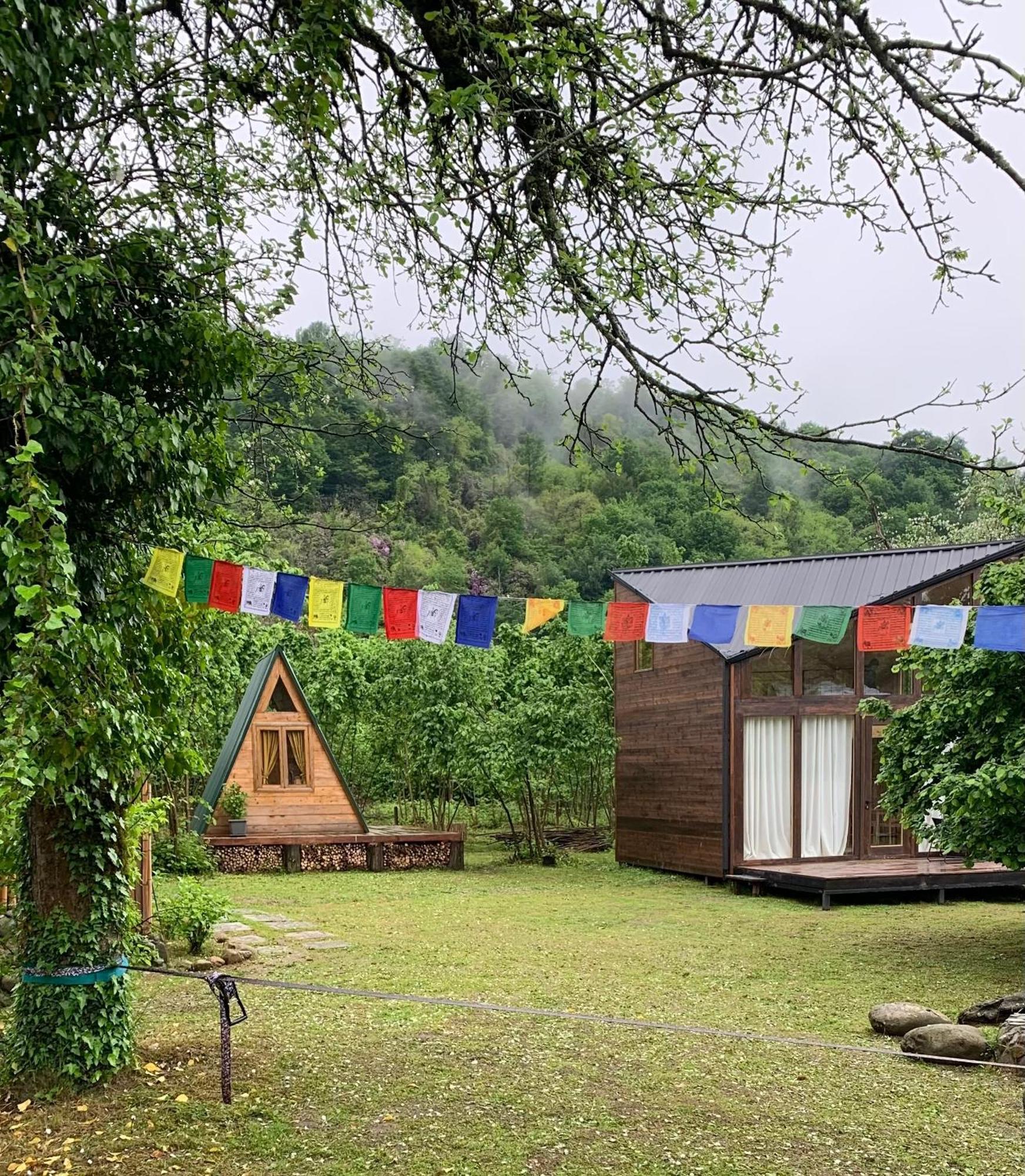 Dumbo Eco Camp Hotel Ozurget'i Exterior foto